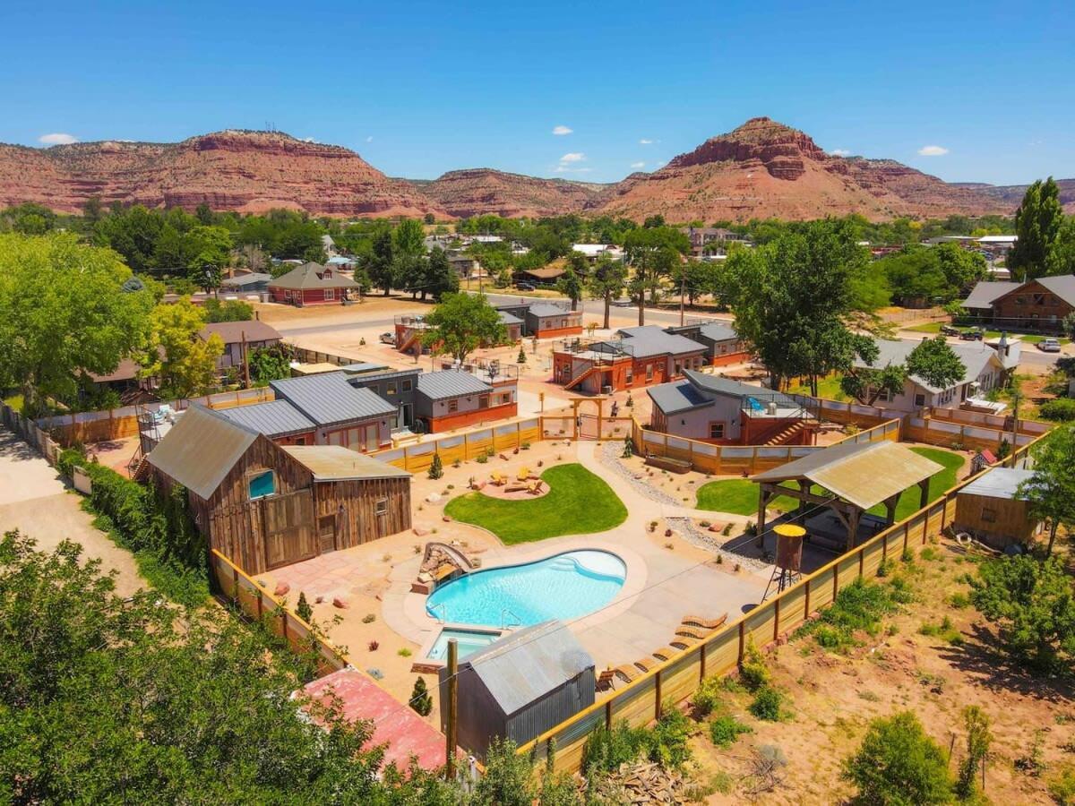 Timber & Tin F 2Bed 2Bath W Pool & Rooftop Deck Kanab Dış mekan fotoğraf